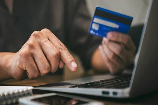 Nhận nhầm lương toàn bộ nhà máy, người công nhân quyết không trả lại