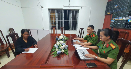 Vụ mẹ ném con trai 1 tuổi xuống giếng: Từng trầm cảm sau sinh