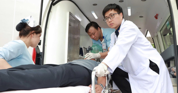 Người đàn ông 29 tuổi đột ngột ngừng tim khi ăn sáng