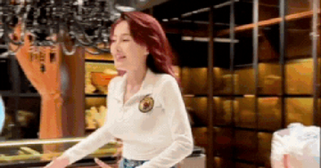 Ngân 98 bị bắt, ai đang sống trong penthouse tiền tỷ?