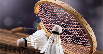 Người đàn ông đột ngột ngưng tim khi đang đánh cầu lông