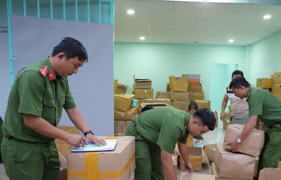 Từ vụ bắt Nguyễn Quốc Vũ, lật lại loạt vụ sản xuất mỹ phẩm giả bị phanh phui