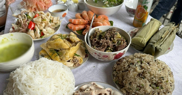 Ăn cỗ quê mừng 1 triệu, cô gái bức xúc vác bụng đói về vì tục lấy phần