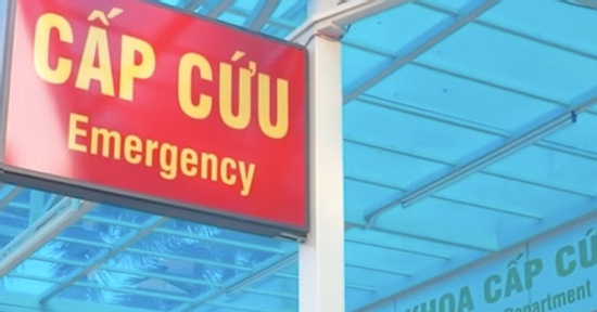 Bệnh viện ở Hà Nội bị tố chậm cấp cứu cho bệnh nhân bị chó cắn