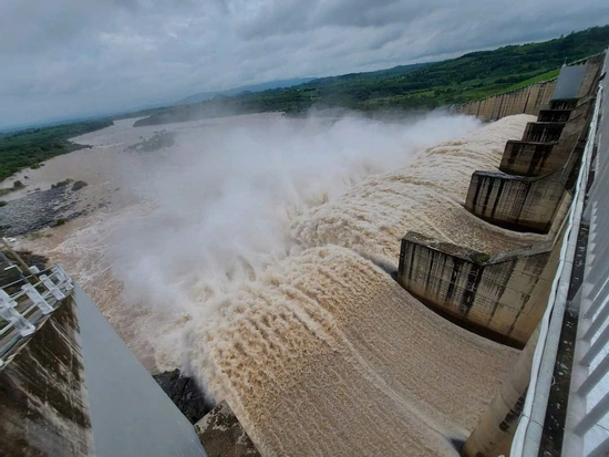Thủy điện Sông Ba Hạ - nơi vừa xả lũ cao kỷ lục- tạm thay nhân sự điều hành