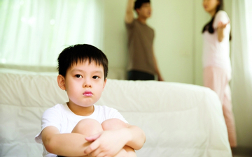 Tôi trả giá khi lỡ lời nói 1 câu khiến con riêng của chồng bỏ nhà đi giữa đêm