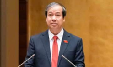 Không cấp bằng trung học cơ sở, sẽ có bộ sách giáo khoa thống nhất toàn quốc