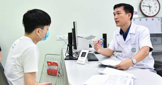 Người dân chính thức được khám sức khỏe định kỳ, khám sàng lọc miễn phí