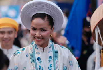 Nhan sắc H'hen Niê sau 3 tháng sinh con gái