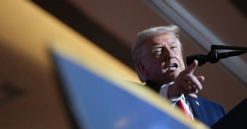 Mỹ yêu cầu tòa án hình sự quốc tế cam kết không truy tố ông Trump