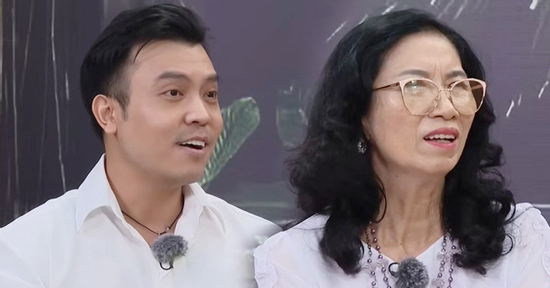 Con trai dẫn người yêu đồng giới về ra mắt, mẹ mở tiệc đón tiếp nồng hậu