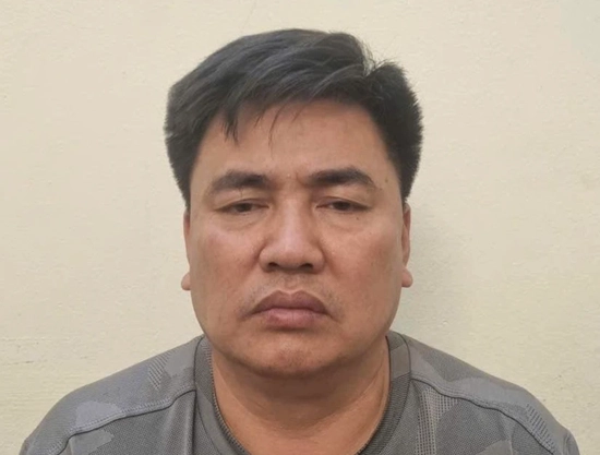 Danh tính kẻ vi phạm giao thông đẩy đại uý CSGT vào đầu xe tải