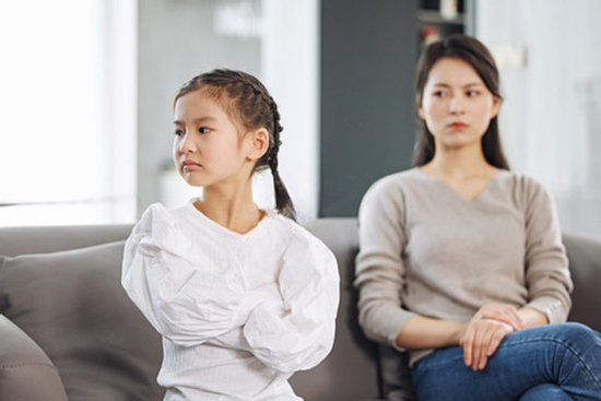 Tôi suýt từ bỏ cuộc hôn nhân khi vừa bắt đầu vì bị con riêng của chồng gọi là “cô giúp việc”