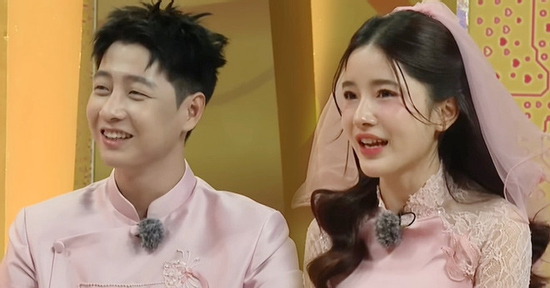 Cưới cô gái từng 'ghét như mẻ', chàng trai Hà Nội kể chuyện hôn nhân thú vị