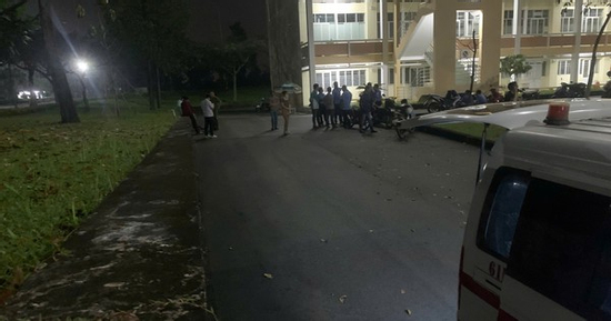 Nam sinh viên nghi nhảy lầu tự tử trong 1 trường đại học ở TPHCM