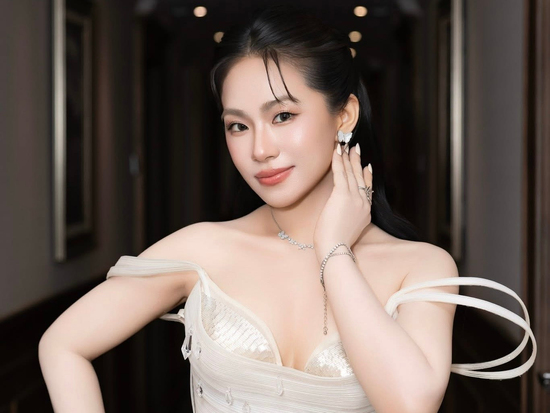 Lương Bích Hữu tốt nghiệp đại học ở tuổi 41