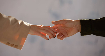 Mang căn nhà duy nhất tặng bạn gái, chàng trai chật vật đòi lại khi chia tay