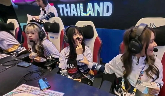 Chơi ăn gian vẫn thua Việt Nam, đội Thái Lan bỏ giải, đuổi việc VĐV