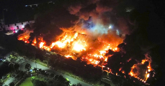 Cháy lớn tại khu công nghiệp ở Bắc Ninh, lửa đỏ rực kèm nhiều tiếng nổ