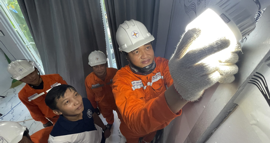 Quy định mới về giá điện: Chủ nhà không được thu tiền điện vượt hóa đơn