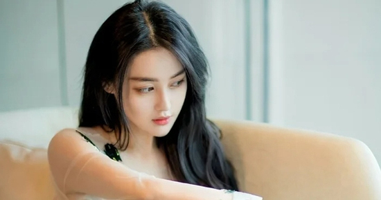 Rũ mác 'gái hư', mỹ nhân showbiz chọn cuộc sống an yên bên chồng quân nhân