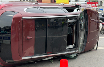 Vụ ô tô con lật nghiêng ở Ngã Tư Sở: Tài xế xe Santa Fe dương tính với ma túy