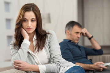 Con riêng của chồng kết hôn, vợ cũ qua lại thường xuyên rồi thản nhiên muốn ở lại qua đêm