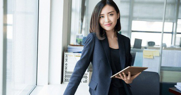 Cung hoàng đạo nữ có số làm sếp, sự nghiệp lên hương theo năm tháng