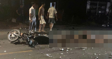 Hai xe máy đấu đầu ở Tây Ninh, 2 nam thanh niên tử vong