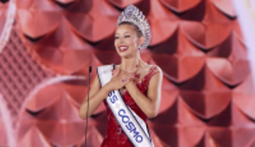 Người đẹp Mỹ đăng quang Miss Cosmo 2025