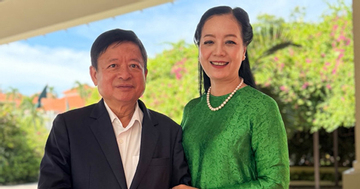 NSƯT Chiều Xuân U60 bật khóc vì áp lực, được chồng nhạc sĩ nấu ăn động viên