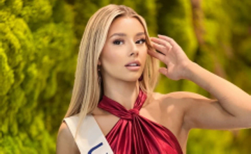 Sắc vóc đời thường gợi cảm của tân Miss Cosmo 2025