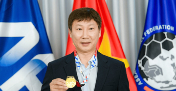 Không có HCV SEA Games, HLV Kim Sang-sik được tặng quà giá nửa tỷ đồng
