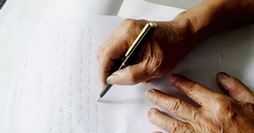 Con ruột thờ ơ, con riêng tận tình và bản di chúc gây sốc cuối đời của cha dượng