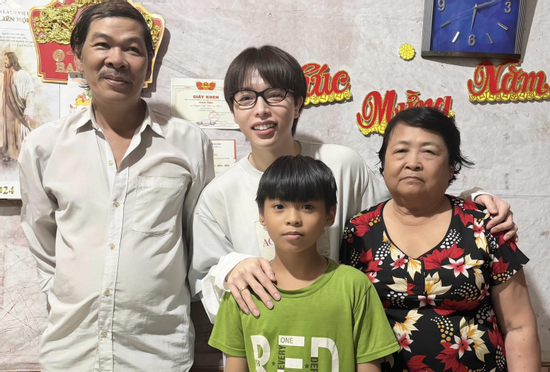 Đức Phúc vạch trần câu chuyện giả mạo về tài xế xe ôm gây xôn xao MXH