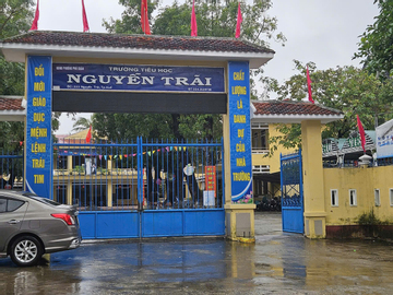 15 học sinh tiểu học ở Huế nôn ói, đau bụng khi ăn trưa bán trú tại trường