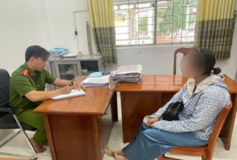 Bịa chuyện mất trộm nhiều tiền và vàng, người phụ nữ bị công an xử phạt