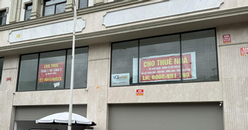 Biệt thự 50 tỷ thành kho, căn hộ hạng sang mỏi mắt tìm khách