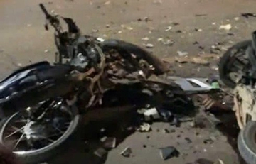 Hai xe máy tông trực diện, 3 người tử vong