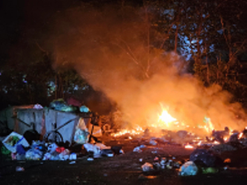 Hà Nội ô nhiễm top đầu thế giới, dân vẫn thờ ơ đốt rác xả khói độc ra môi trường