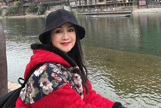 Nữ NSND quê Tuyên Quang tận hưởng không khí đón năm mới