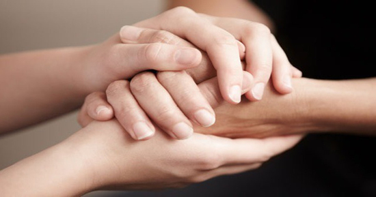 Trời phú trái tim nhân ái: 5 cung hoàng đạo hay làm từ thiện