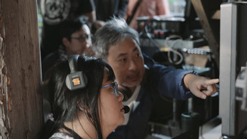 Vụ đạo diễn Nguyễn Quang Dũng tuyển trợ lý không lương: Có tạo tiền lệ xấu cho thị trường lao động?