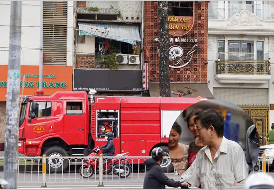 Cháy quán ăn ở TP.HCM: Nhân chứng kể giây phút nạn nhân cầu cứu trong hoảng loạn