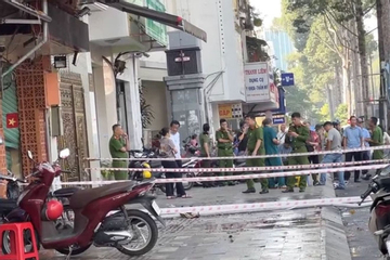 Cháy quán ăn ở trung tâm TP.HCM lúc rạng sáng, 4 người tử vong