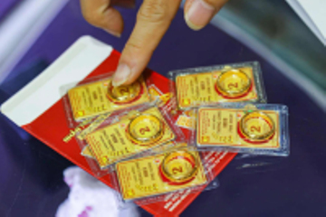 Giá vàng hôm nay 7/12: Chững lại sau khi nhà đầu tư chốt lời