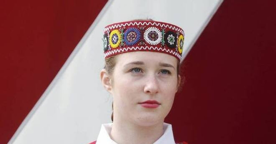 Kỳ lạ đất nước thiếu đàn ông, phụ nữ phải đi 'thuê chồng' theo giờ