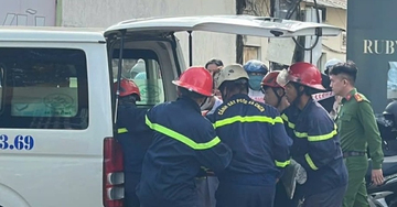 Sập bê tông khi sửa nhà hàng, một người tử vong