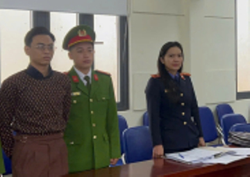 Bắt giam 'tổng tài' chỉ đạo đánh người ở quán cà phê Hà Nội