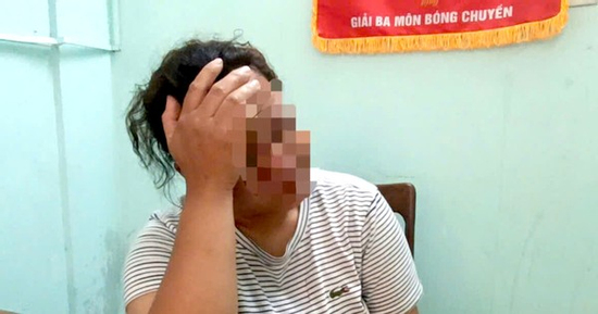 Mẹ chứng kiến con nhỏ bị gã ‘dượng hờ’ đánh chấn thương sọ não